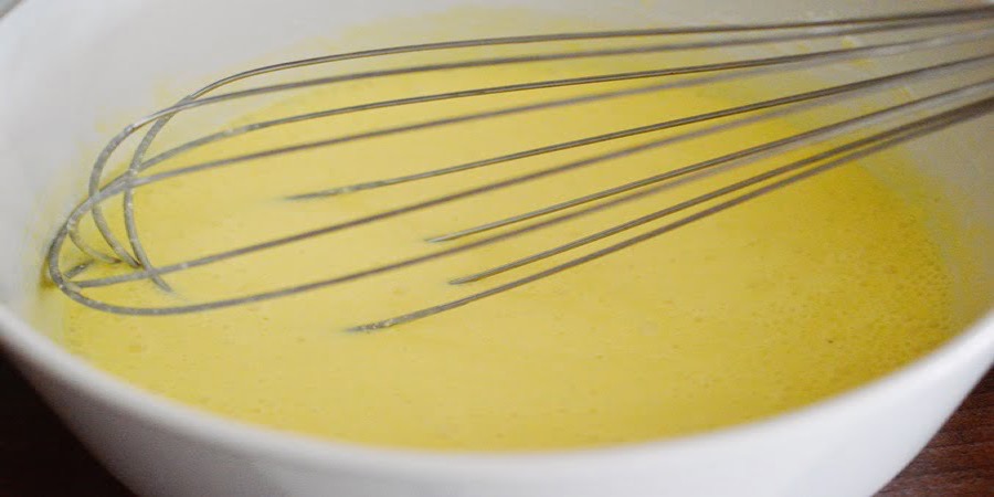 Reteta creme brulee cu scortisoara si nucsoara la Multicookerul Crock Pot express cu gatire sub presiune by Retete Papa Bun