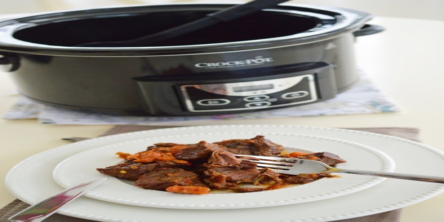 Rețetă vită brezată la Slow Cooker Crock-pot 4.7L Digital by retetepapabun.ro