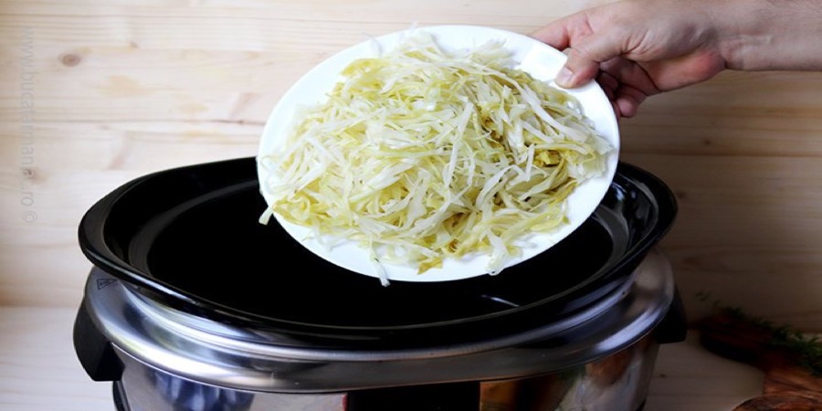 Reteta ciolan pe varză la Slow Cooker Crock-Pot 5.7L Digital by Bucătar Maniac