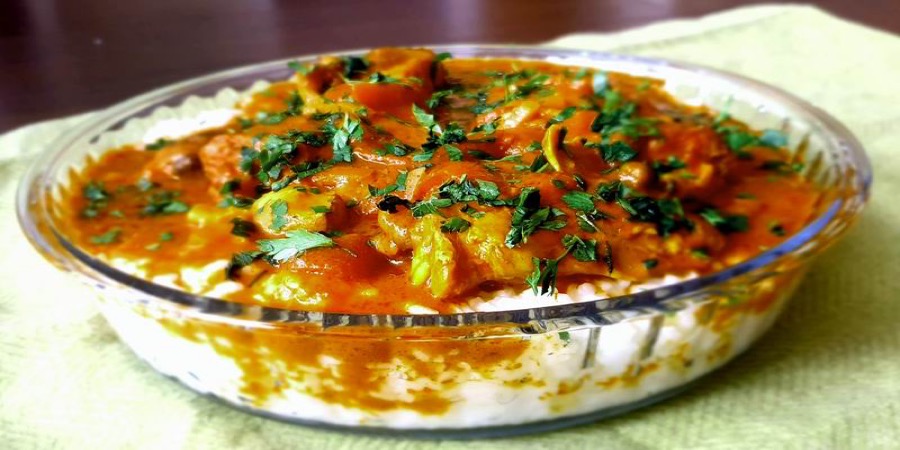 Curry de pui cu sos aromat și cremos la Slow cooker 5.0 L Digital DuraCeramic...