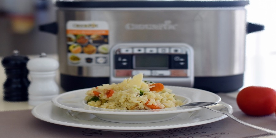 Rețetă orez cu legume în doar 15 minute la Multicooker 5in1 Digital Crock-Pot by Rețete Papa Bun
