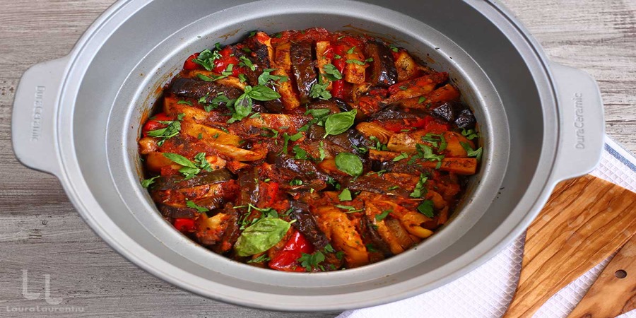Rețetă de post ratatouille la Slow Cooker 6.0L Digital DuraCeramic Sauté Croc...