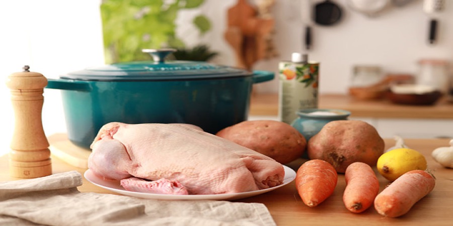 Rețetă rață la cuptor cu cartofi dulci, morcovi și portocale la vasul din fontă emailată de 6.6L Crock-Pot by Bucătar Maniac
