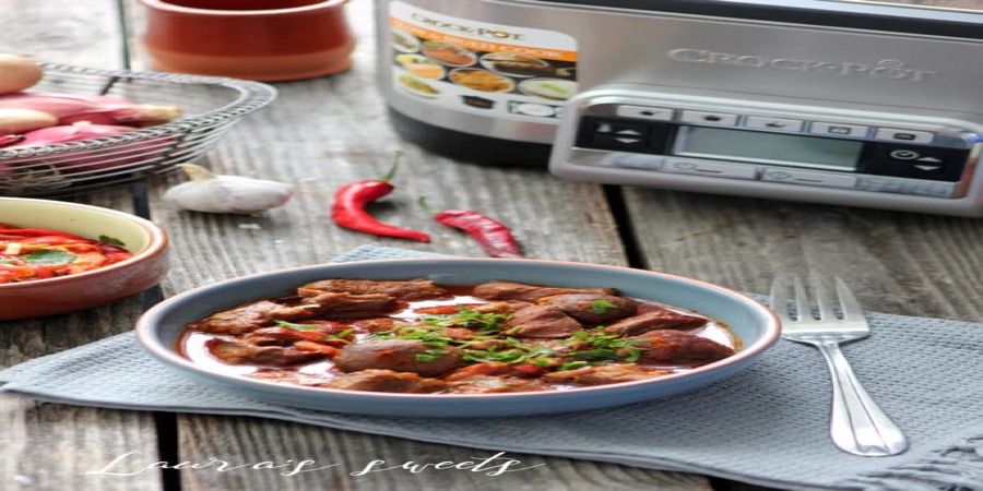 Rețetă papricaș de vițel cu ciuperci la Multicooker 5in1 Digital 5.6L Crock-pot by Lauras Sweets