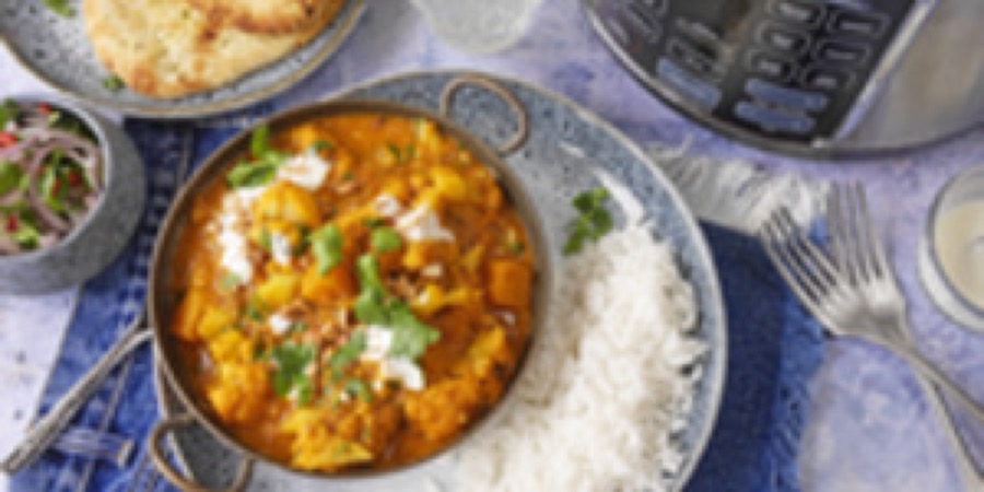 Rețetă Tikka Masala vegetariană cu conopidă și dovlecel la Multicooker Turbo ...
