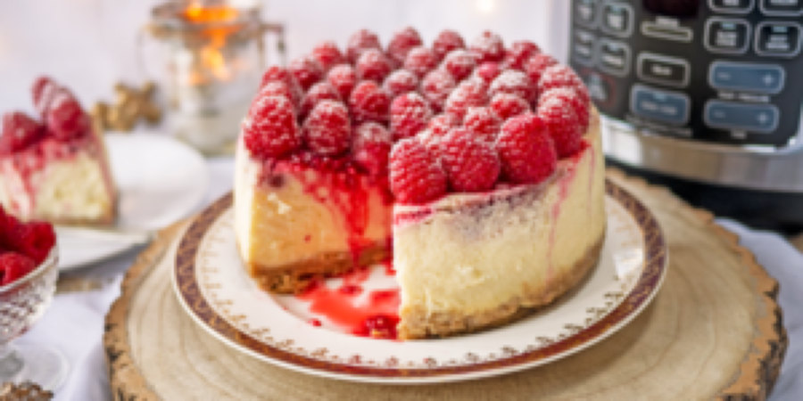 Rețetă cheesecake cu ciocolată albă și zmeură la Multicooker Turbo Express Cr...